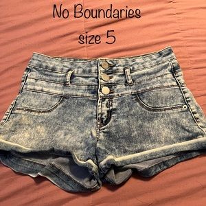 Multicolor denim shorts